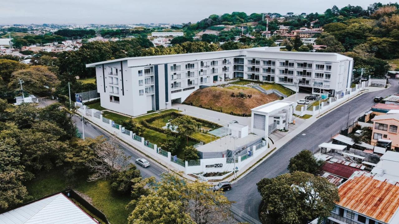 Apartment Urban Flats By Corporate *